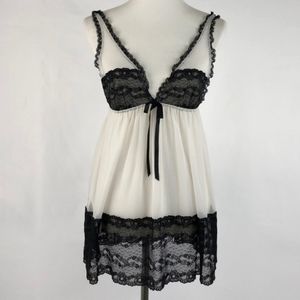 Victoria's Secret Lace Babydoll Size Medium